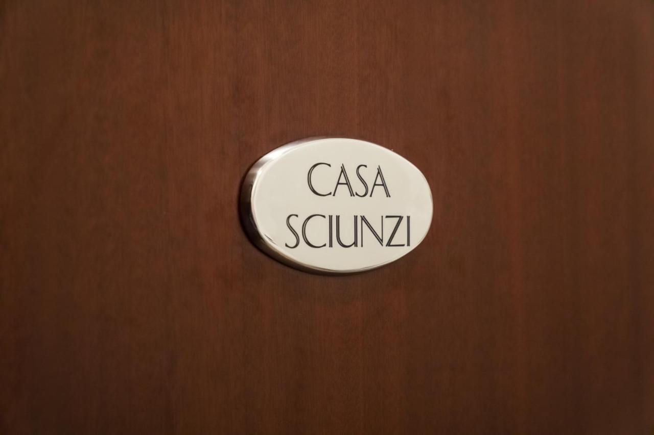 Casa Sciunzi - Elegant Guest House In Rome Termini Ngoại thất bức ảnh